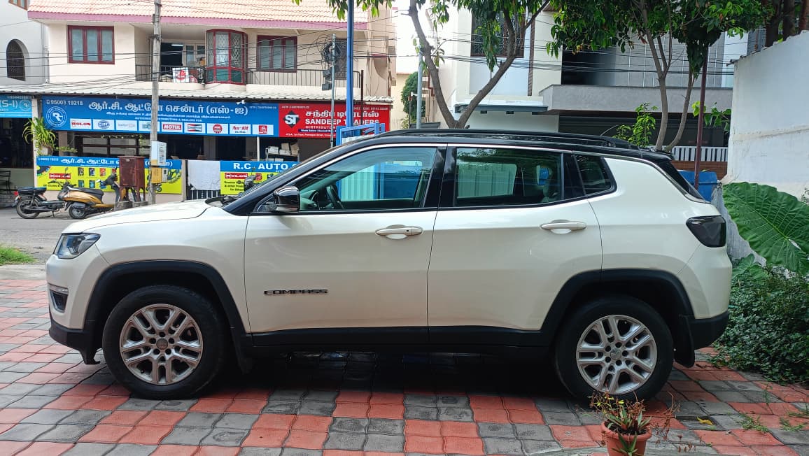 Jeep Compass - Image 9